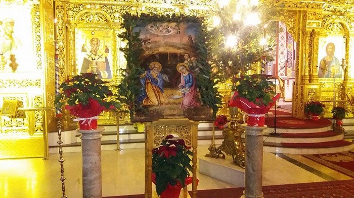 Με λαμπρότητα τελέσθηκε η Θεία Λειτουργία των Χριστουγέννων στον Ιερό Καθεδρικό Ναό Παναγίας Ελευθερωτρια